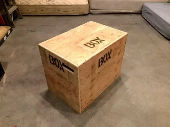 Zbuduj skrzynię do crossfitu 3w1 DIY: Oszczędź i trenuj bezpiecznie
